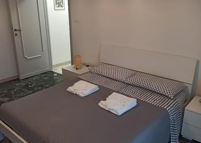 La Casa Di Albi דירה